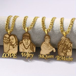 Name necklace with portrait engraved