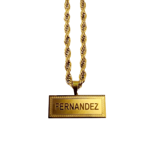 Name engraved bar pendant necklace​ with rope chain