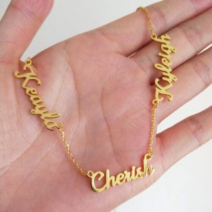 custom three name necklace​