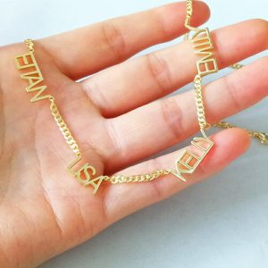 4 name necklace sterling silver​