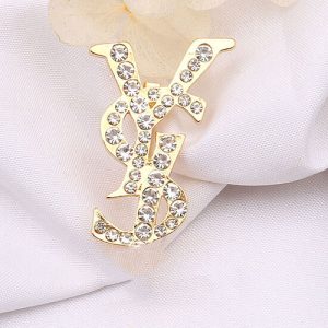 Custom rhinestone letter brooch pin wholesale