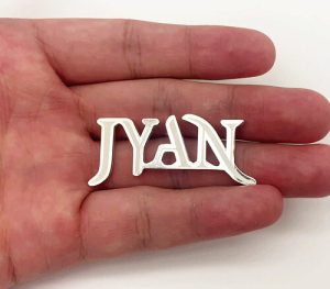 custom lapel pins no minimum order