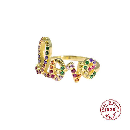 Custom made coloured diamond rings