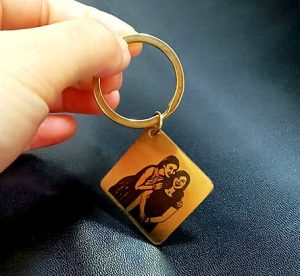 custom portrait keychain​
