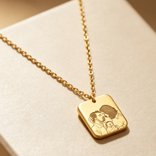 Custom picture engraved pendant necklace