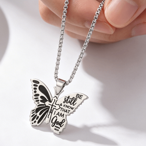 Customized butterfly necklace pendant